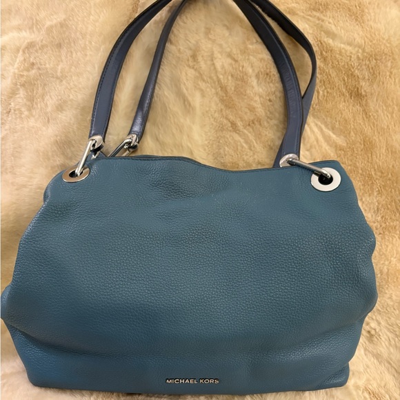 Michael Kors blue leather purse - Picture 1 of 9